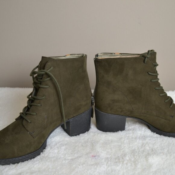 Dr. Scholl's Laurence Lace up Lug Heel Chunky Heel Round Toe Zip Ankle Bootie - Picture 5 of 8